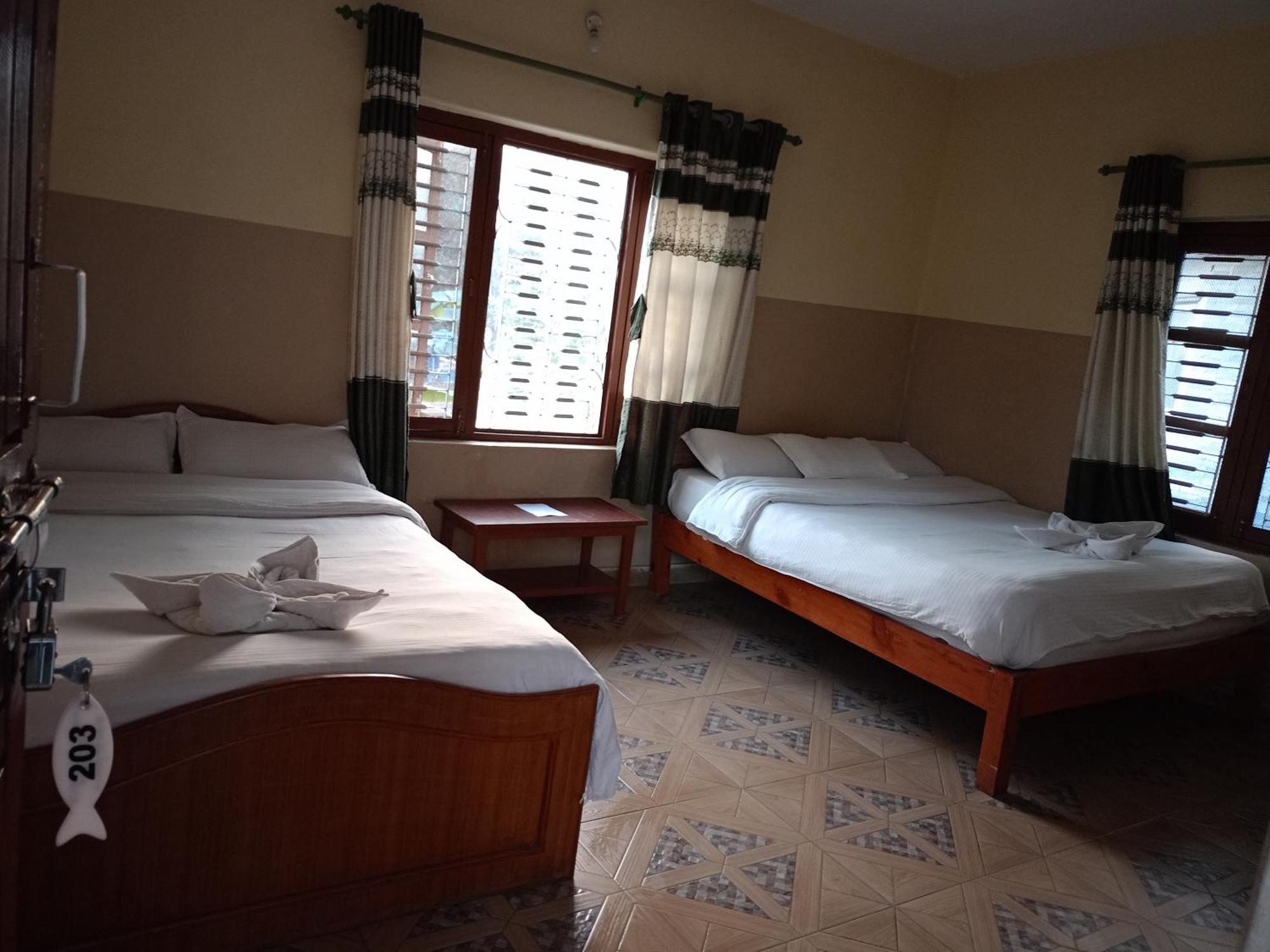 Pokhara Metro Eco Hotel Exteriör bild