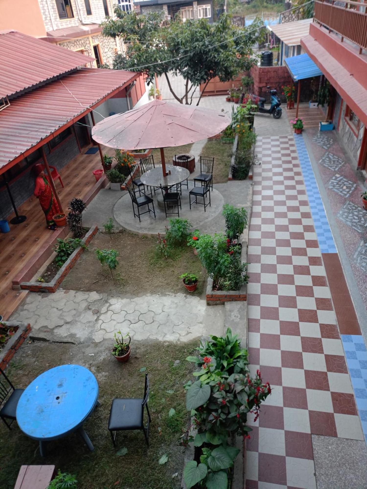 Pokhara Metro Eco Hotel Exteriör bild