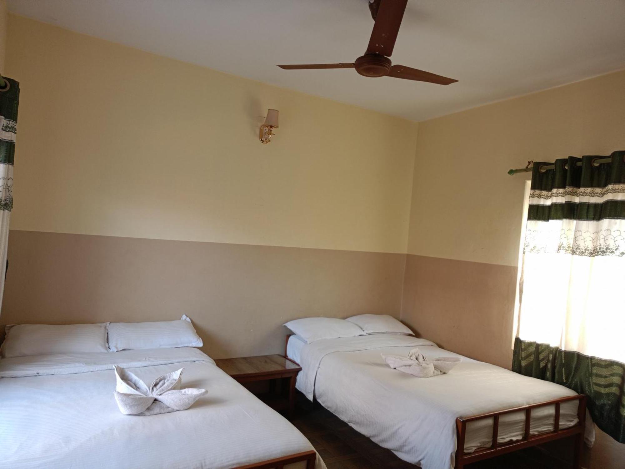 Pokhara Metro Eco Hotel Exteriör bild