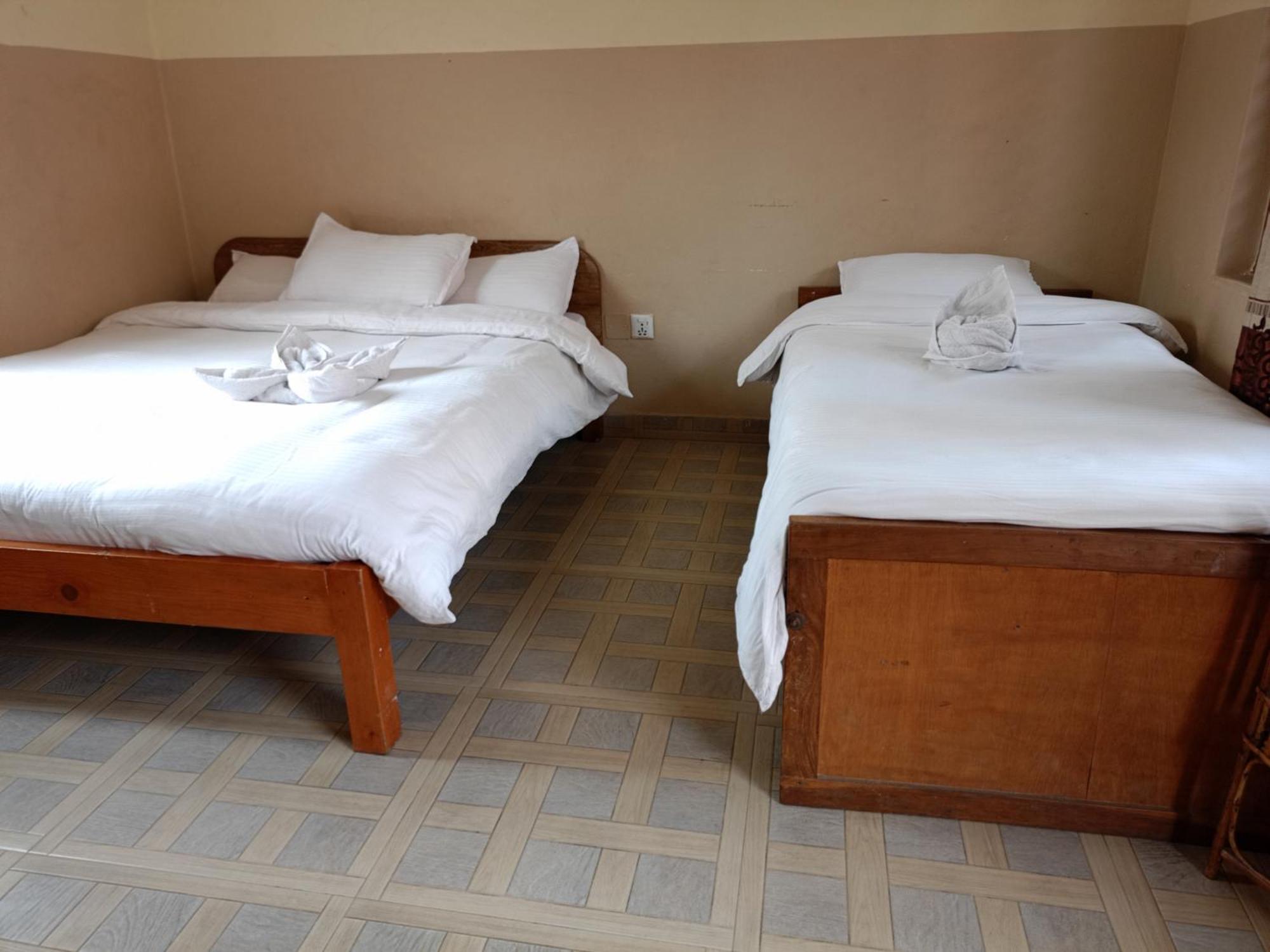 Pokhara Metro Eco Hotel Exteriör bild