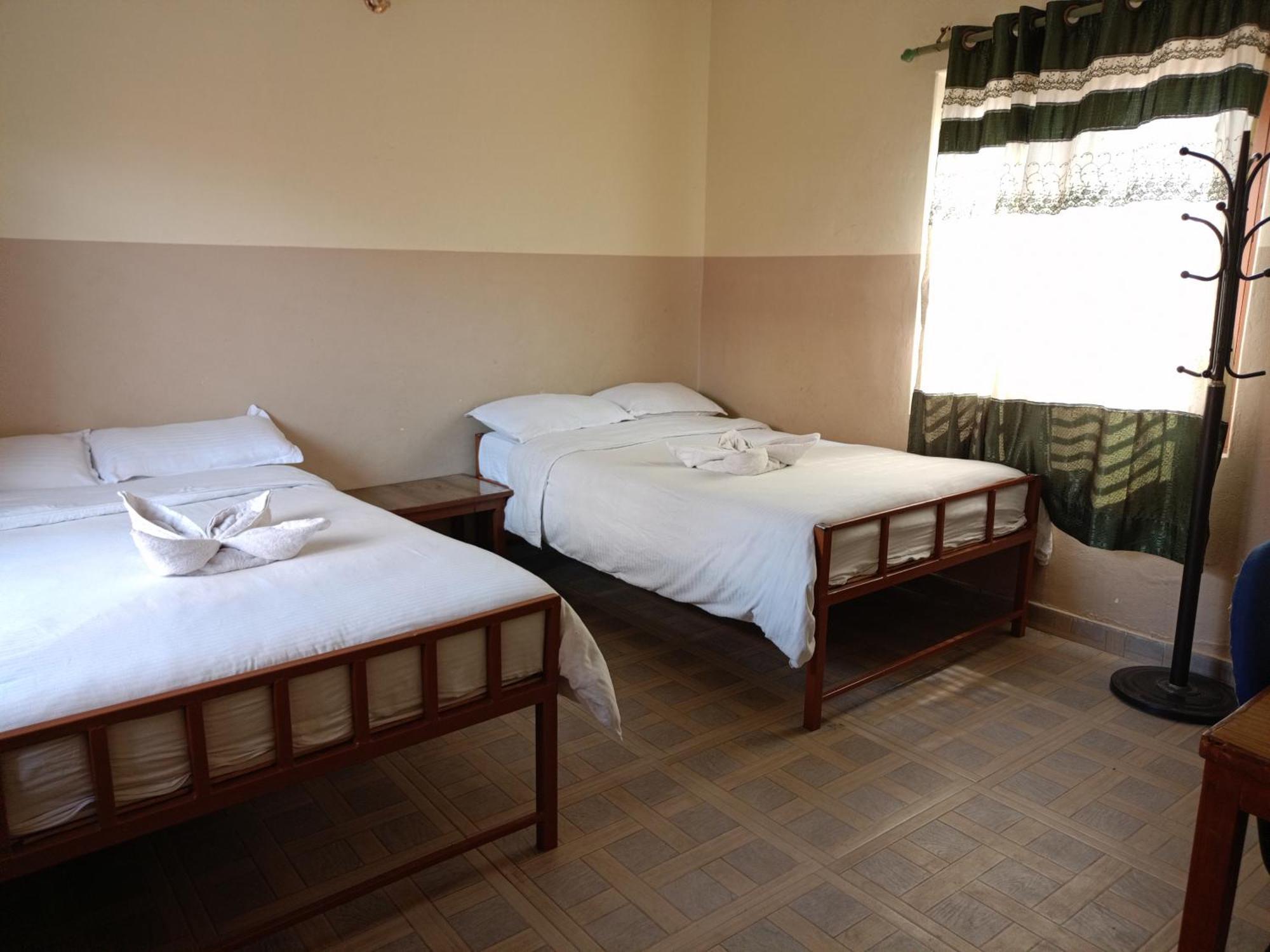 Pokhara Metro Eco Hotel Exteriör bild