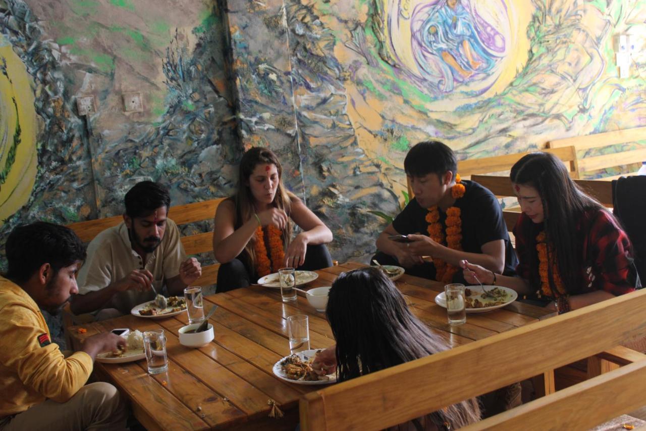 Pokhara Metro Eco Hotel Exteriör bild